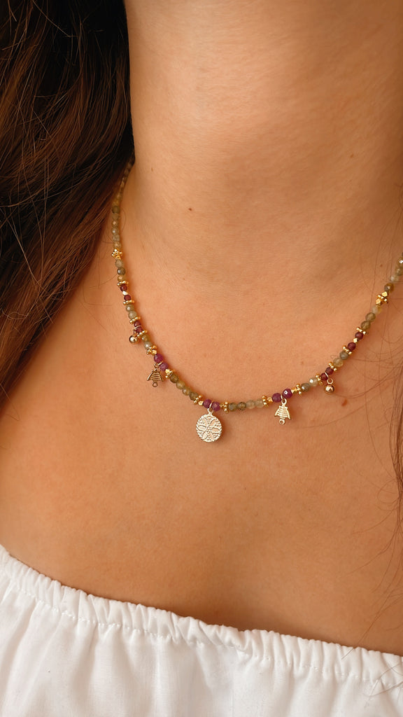 Collier MULTI PIERRES vert