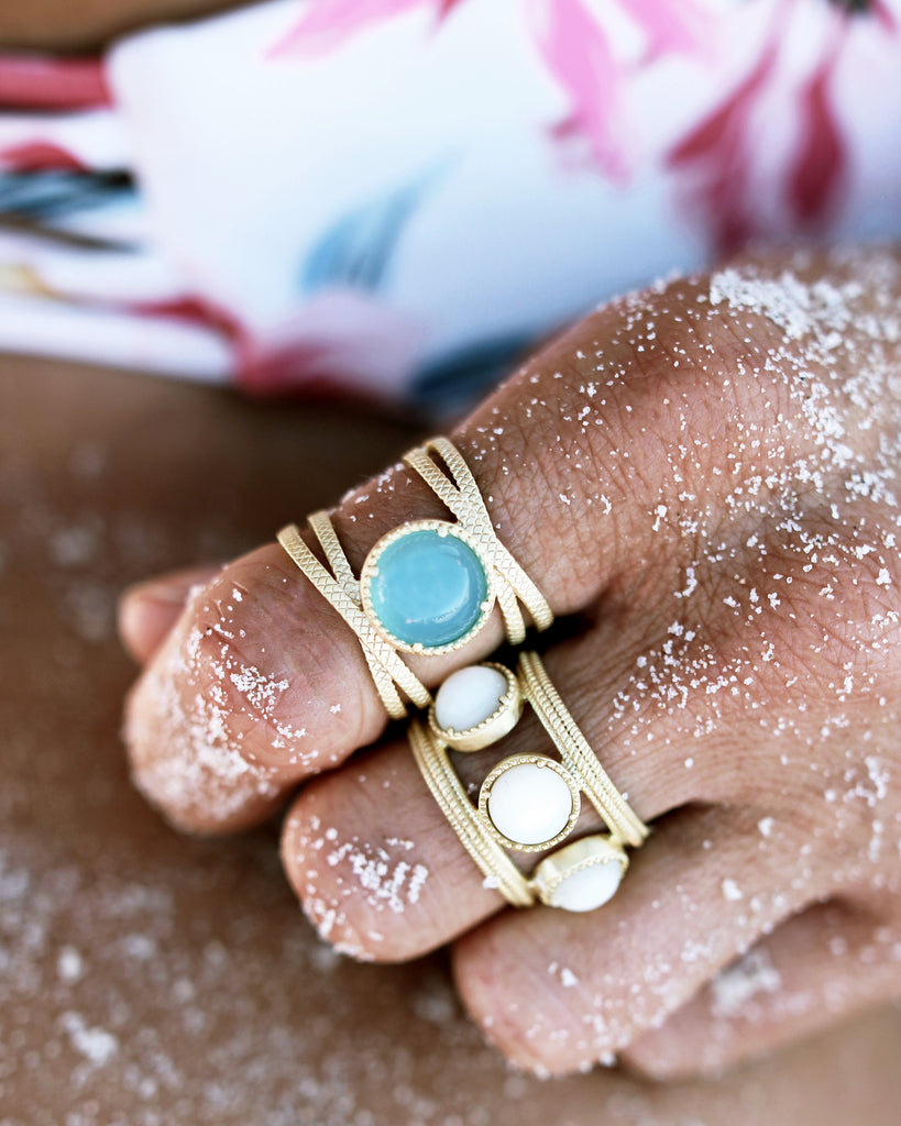APHRODITE mother-of-pearl ring