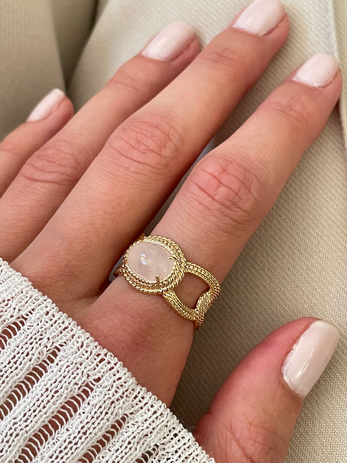 Ring ARIA