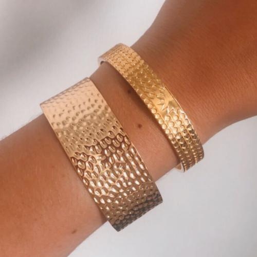 KIRA cuff