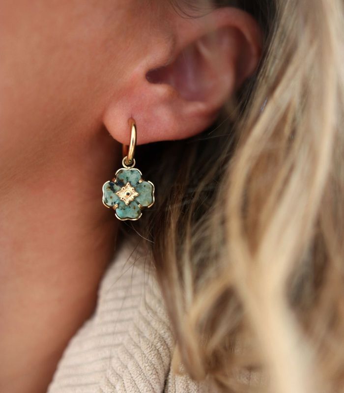 LUCKY earrings - White mother-of-pearl